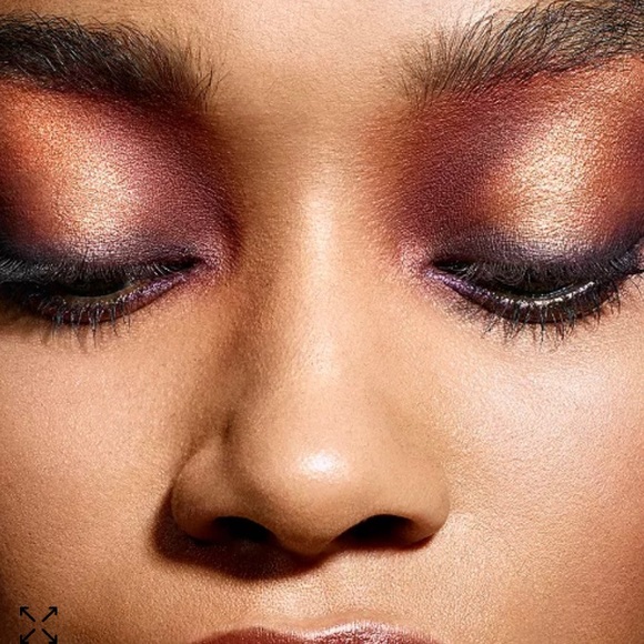 MAC Girls MISCHIEF MINX Eyeshadow Highlighter Palette *DISCONTINUED* - Picture 5 of 15